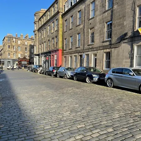 Central, Main Door Apartment, Spacious 2 Bedrooms- No Stairs Edinburgh Exterior photo