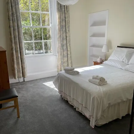 Central, Main Door Apartment, Spacious 2 Bedrooms- No Stairs Edinburgh Exterior photo